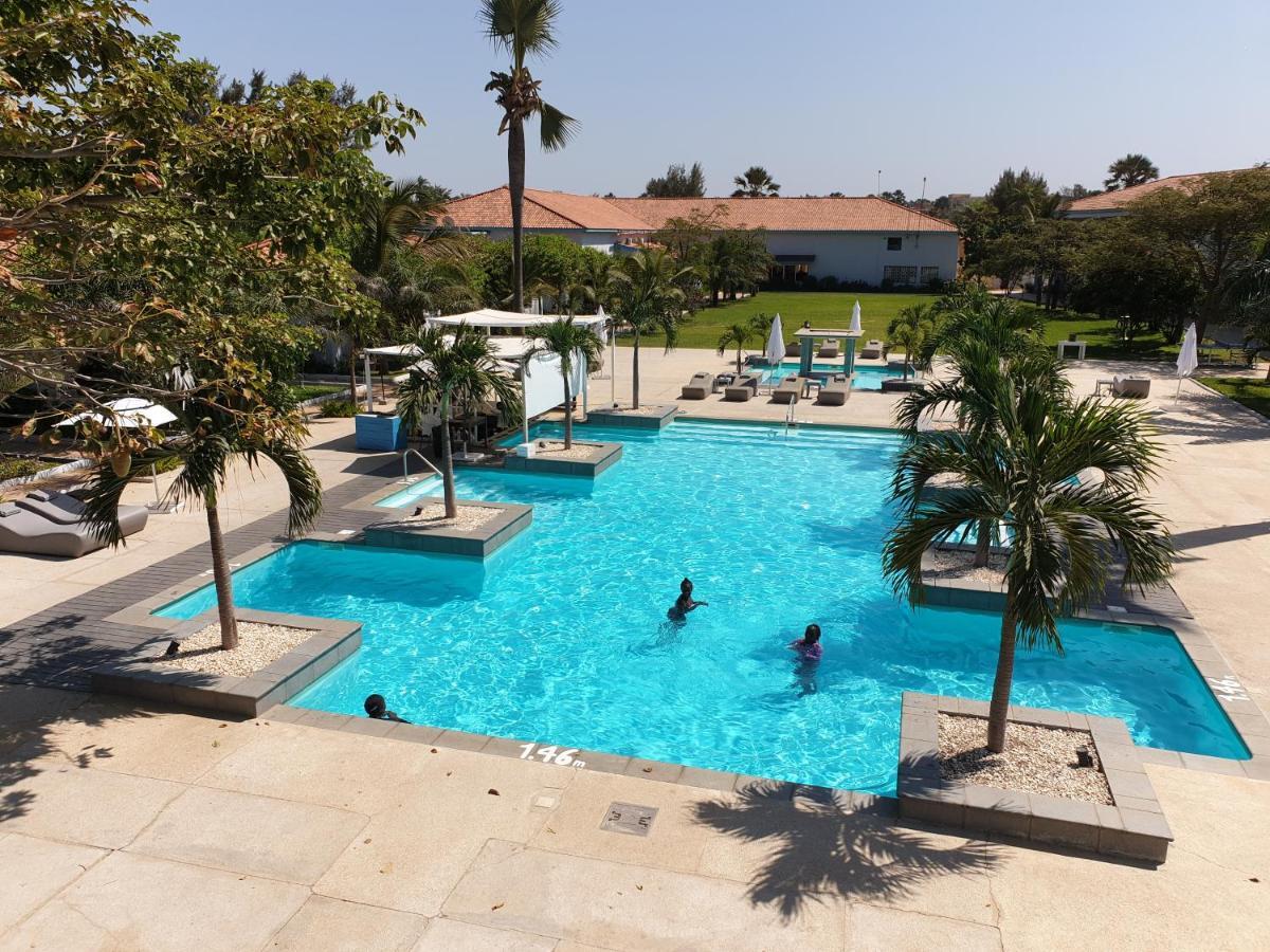 Djembe Beach Resort Kololi Dış mekan fotoğraf