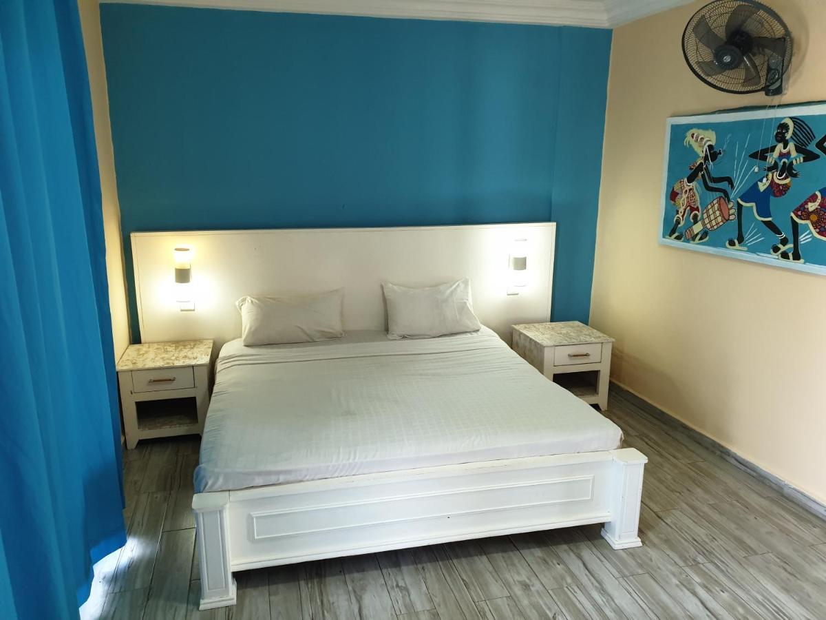 Djembe Beach Resort Kololi Dış mekan fotoğraf