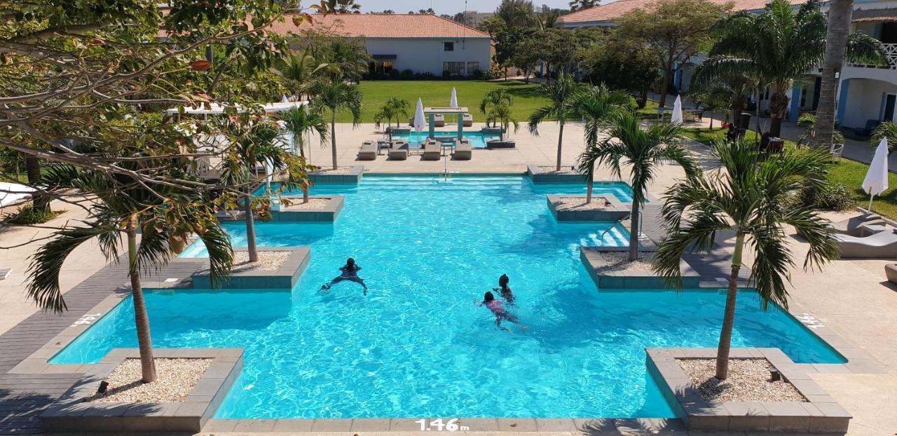 Djembe Beach Resort Kololi Dış mekan fotoğraf