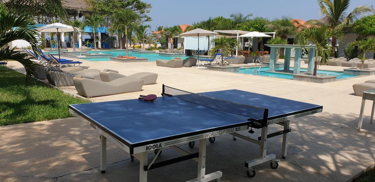 Djembe Beach Resort Kololi Dış mekan fotoğraf